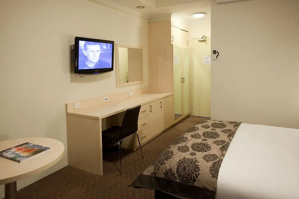 Garden City Hotel, Best Western Signature Collection Canberra Hotel