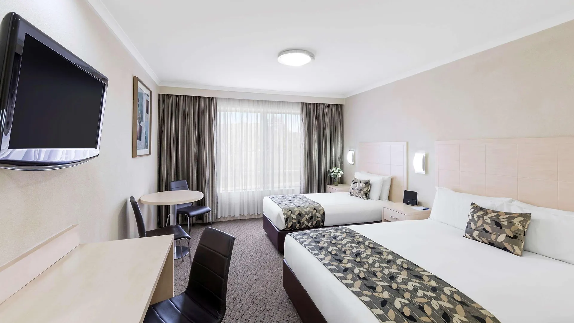 Garden City Hotel, Best Western Signature Collection Canberra